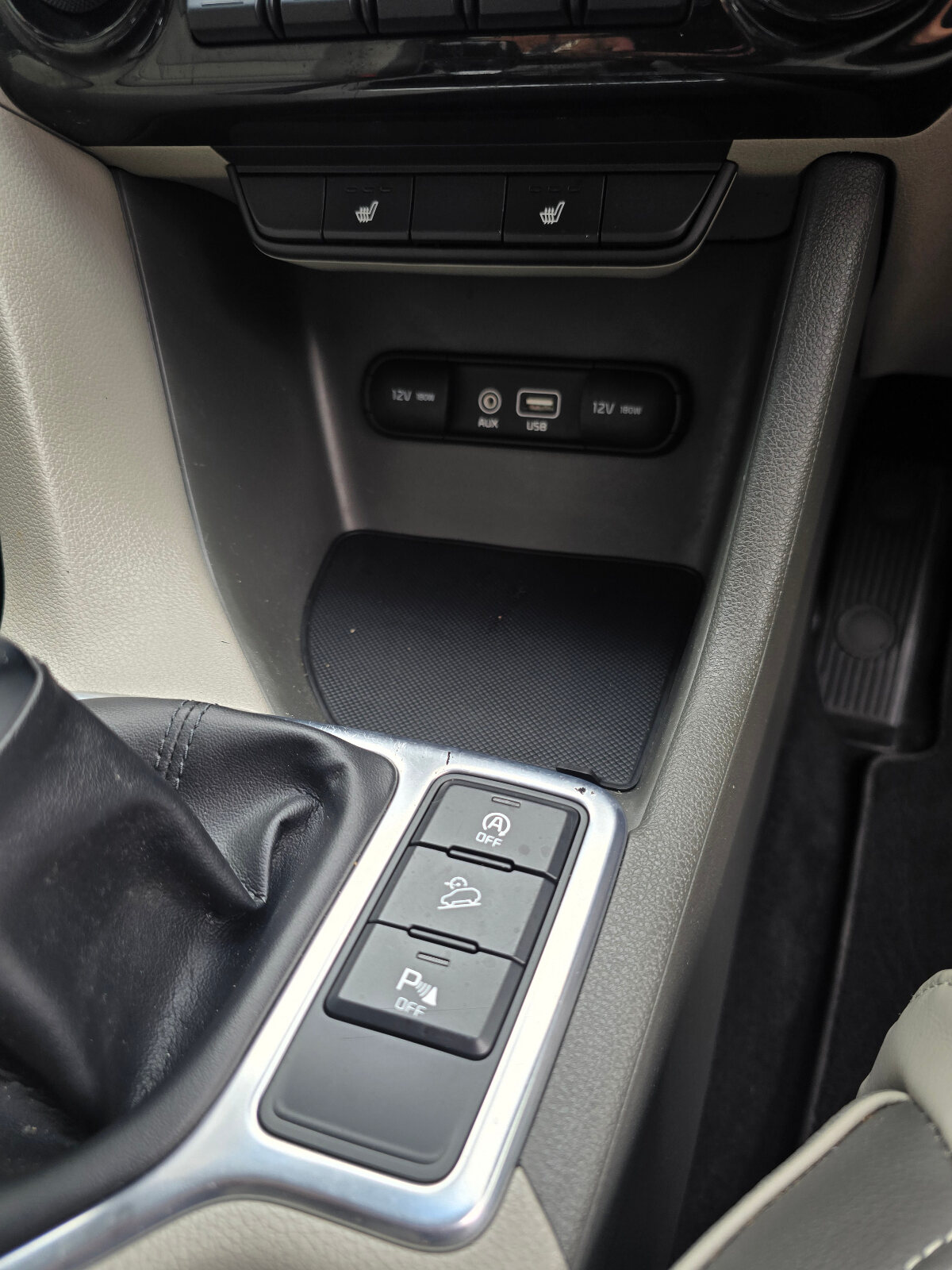 2018 Kia Sportage 1.7 PLATINUM - Image 15