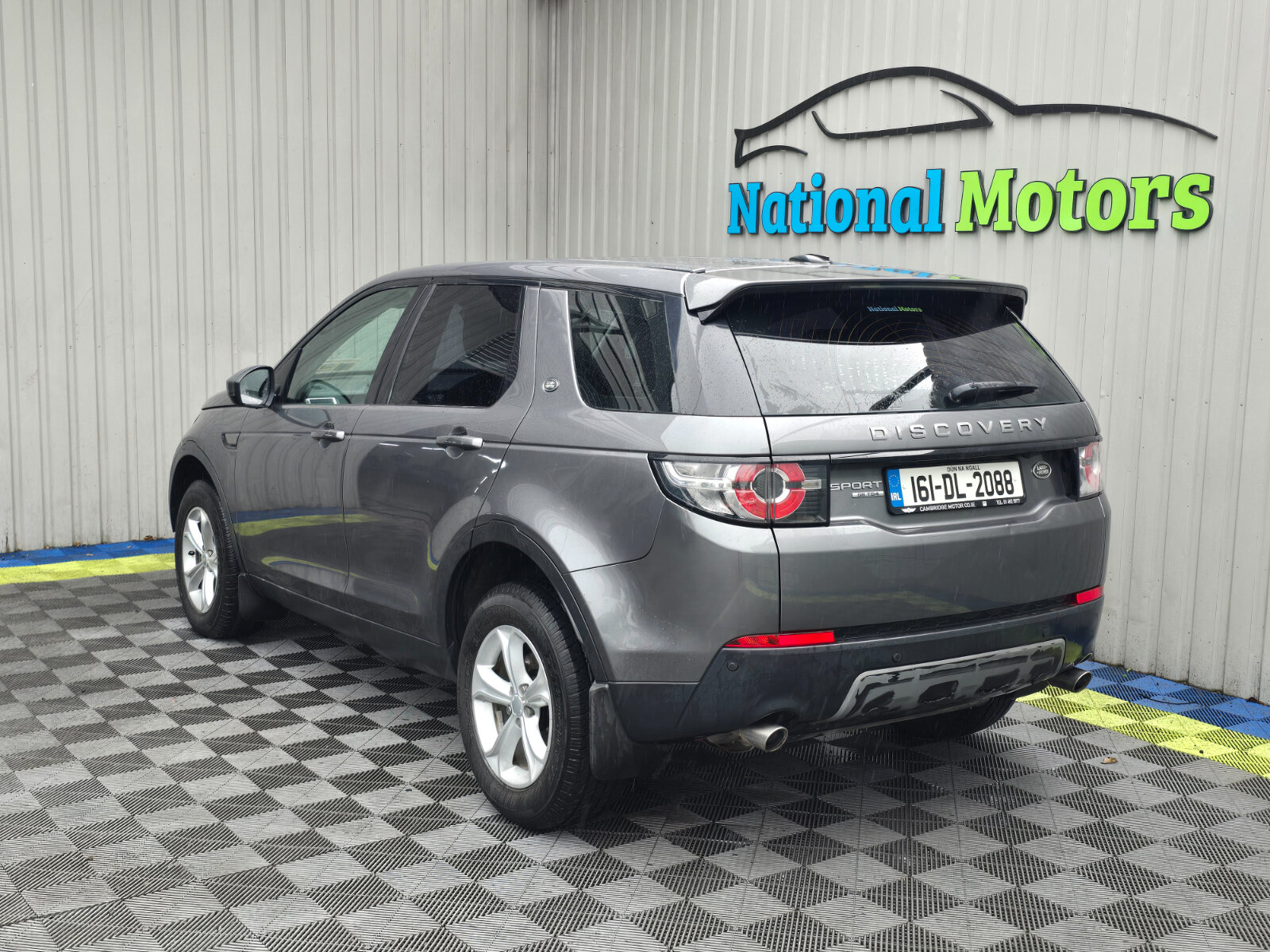 2016  Discovery Sport 2.0 TD4 AUTO SE - Image 5
