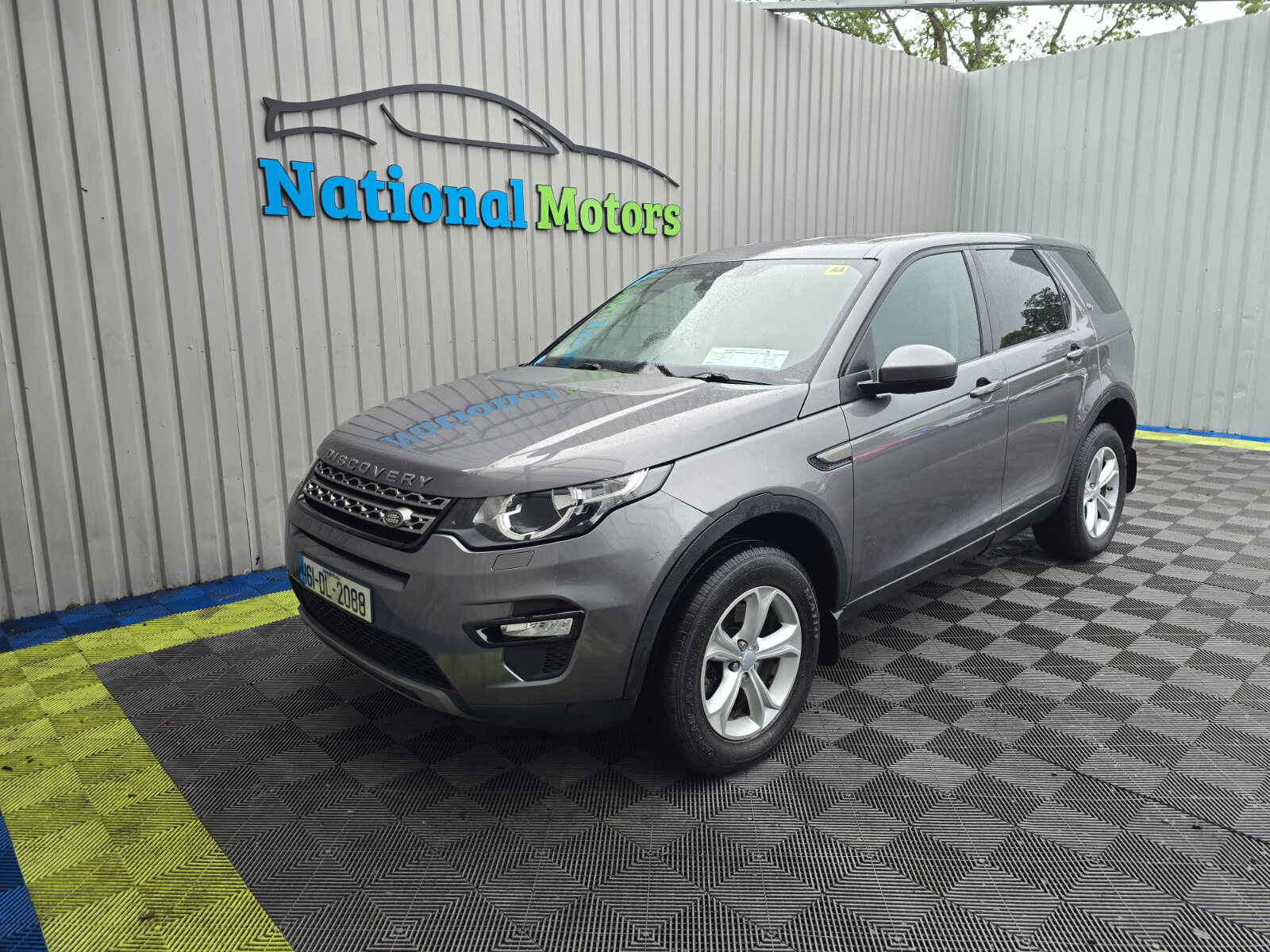 2016  Discovery Sport 2.0 TD4 AUTO SE - Image 7