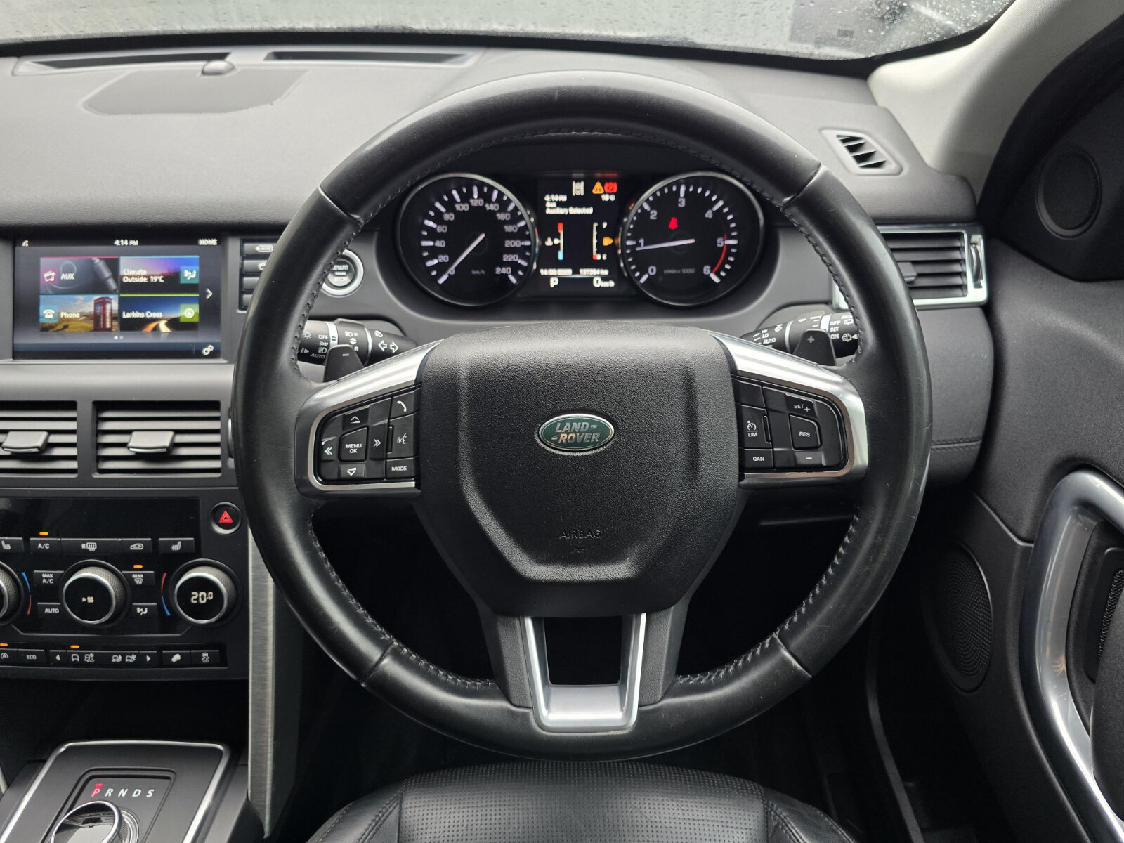 2016  Discovery Sport 2.0 TD4 AUTO SE - Image 19