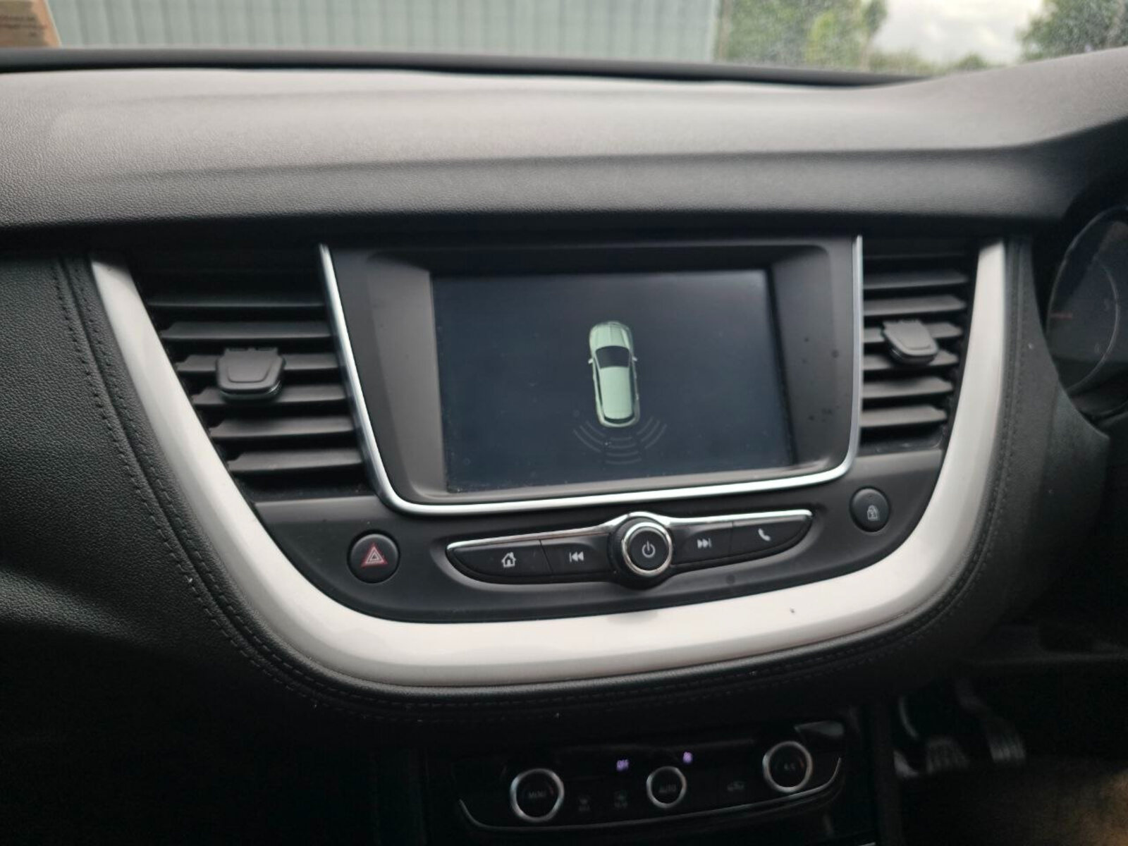 2019 Opel Grandland X SC 1.6 Turbo D - Image 16