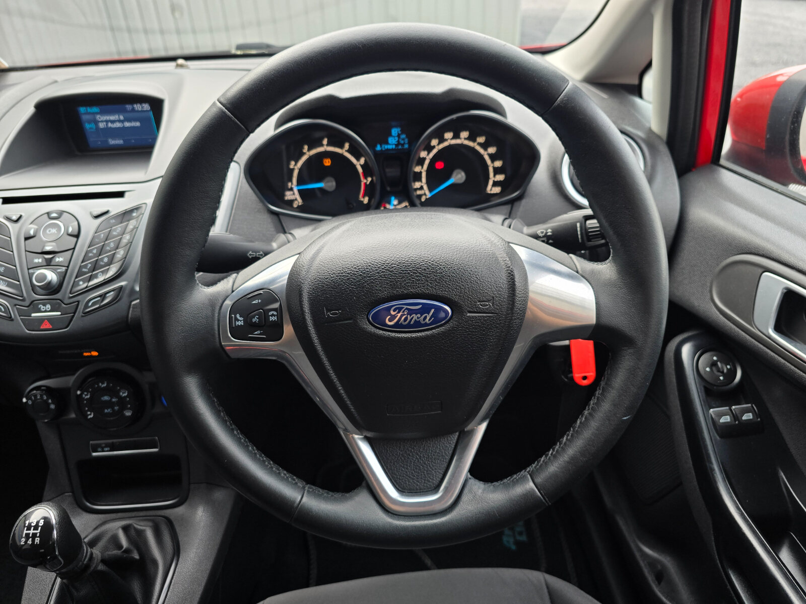 2017 Ford Fiesta ZETEC 1.0 Petrol - Image 17