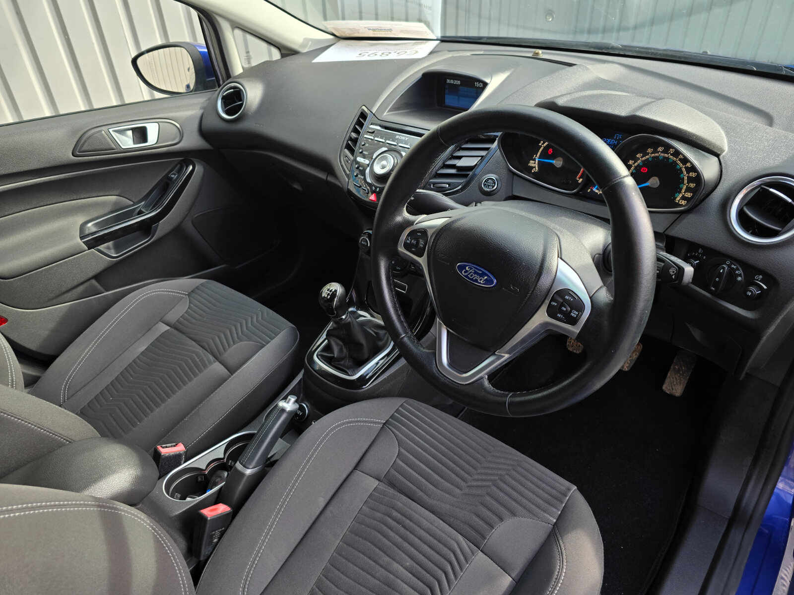 2014 Ford Fiesta TITANIUM 1.0 PETROL - Image 10