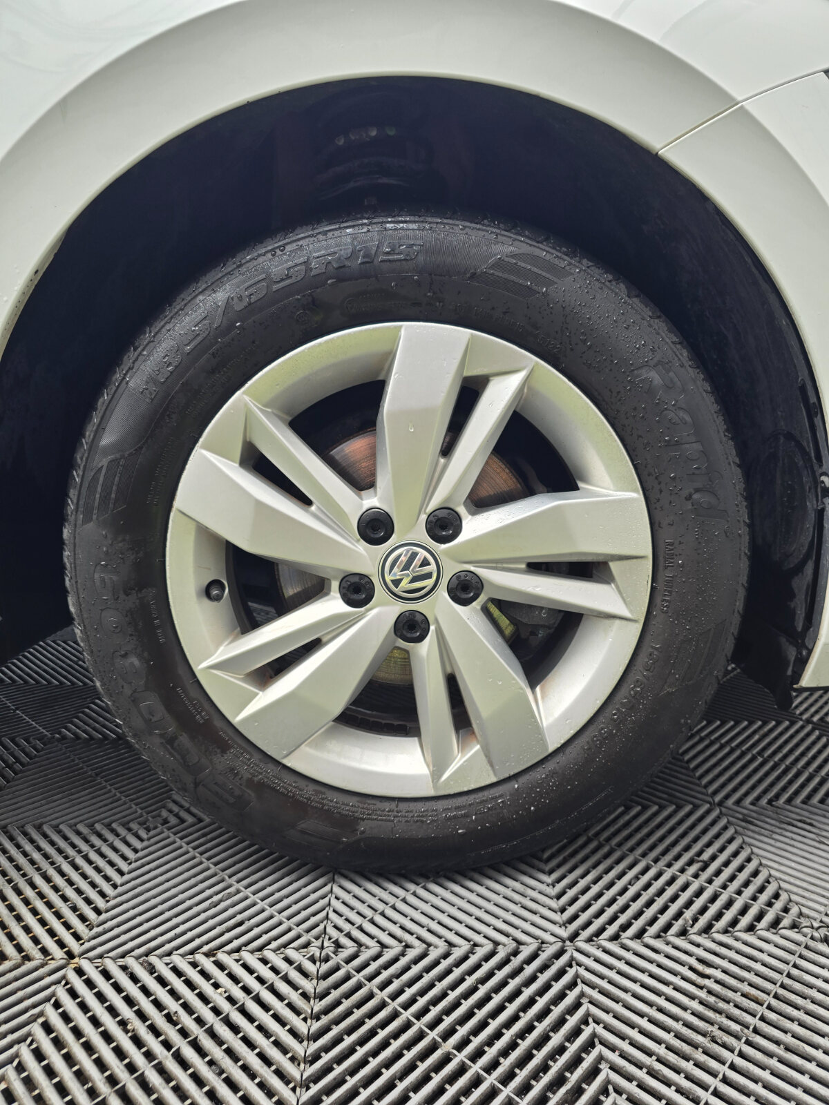 2018 Volkswagen Polo 1.0P TSI Launch Edition - Image 10
