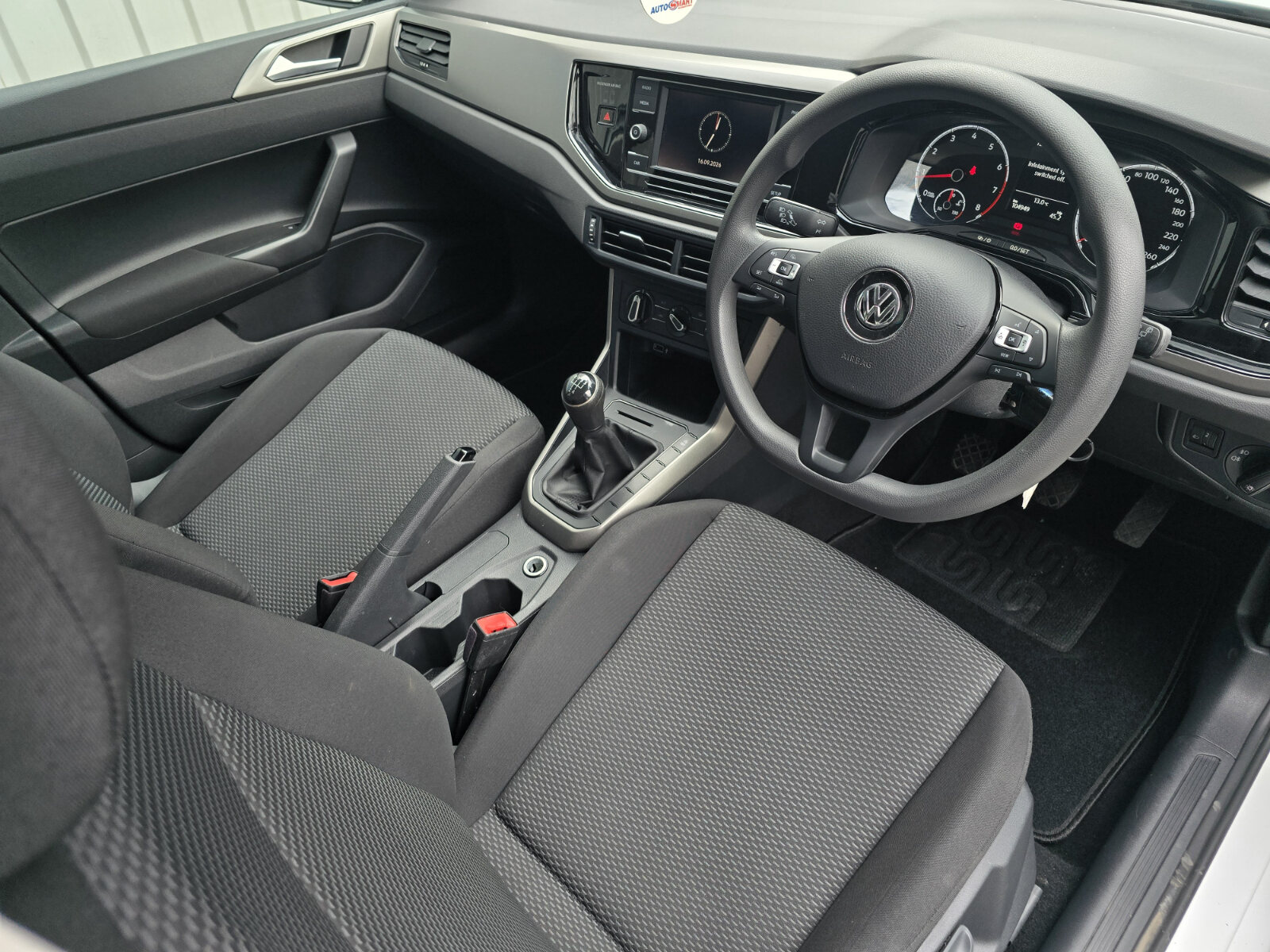 2018 Volkswagen Polo 1.0P TSI Launch Edition - Image 12