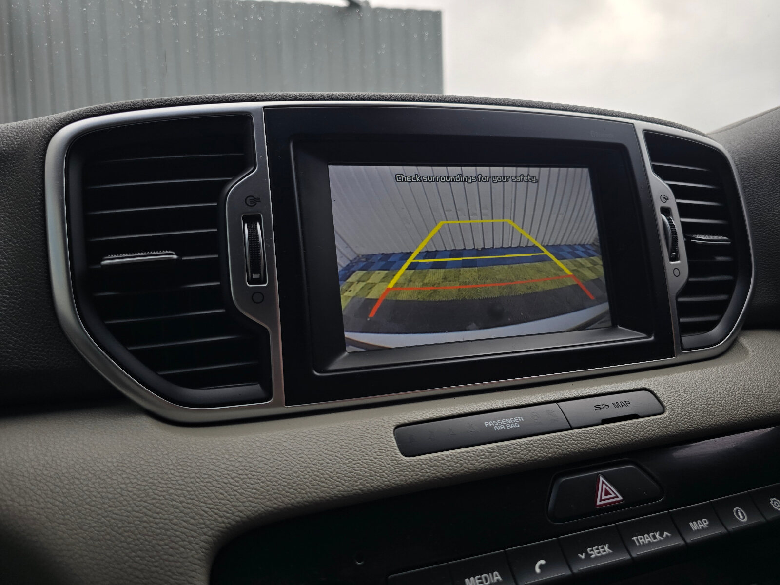 2018 Kia Sportage 1.7 PLATINUM S - Image 17