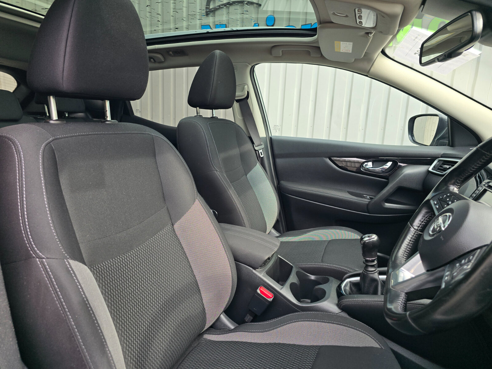 2018 Nissan Qashqai 1.2 PETROL SV - Image 13