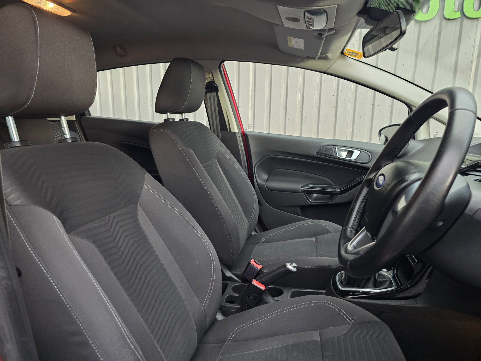 2014 Ford Fiesta 138k mi ZETEC 1.0 Petrol - Image 13