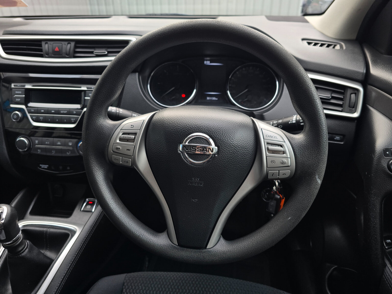 2014 Nissan Qashqai 1.5 Diesel  XE 4DR - Manual - Image 14