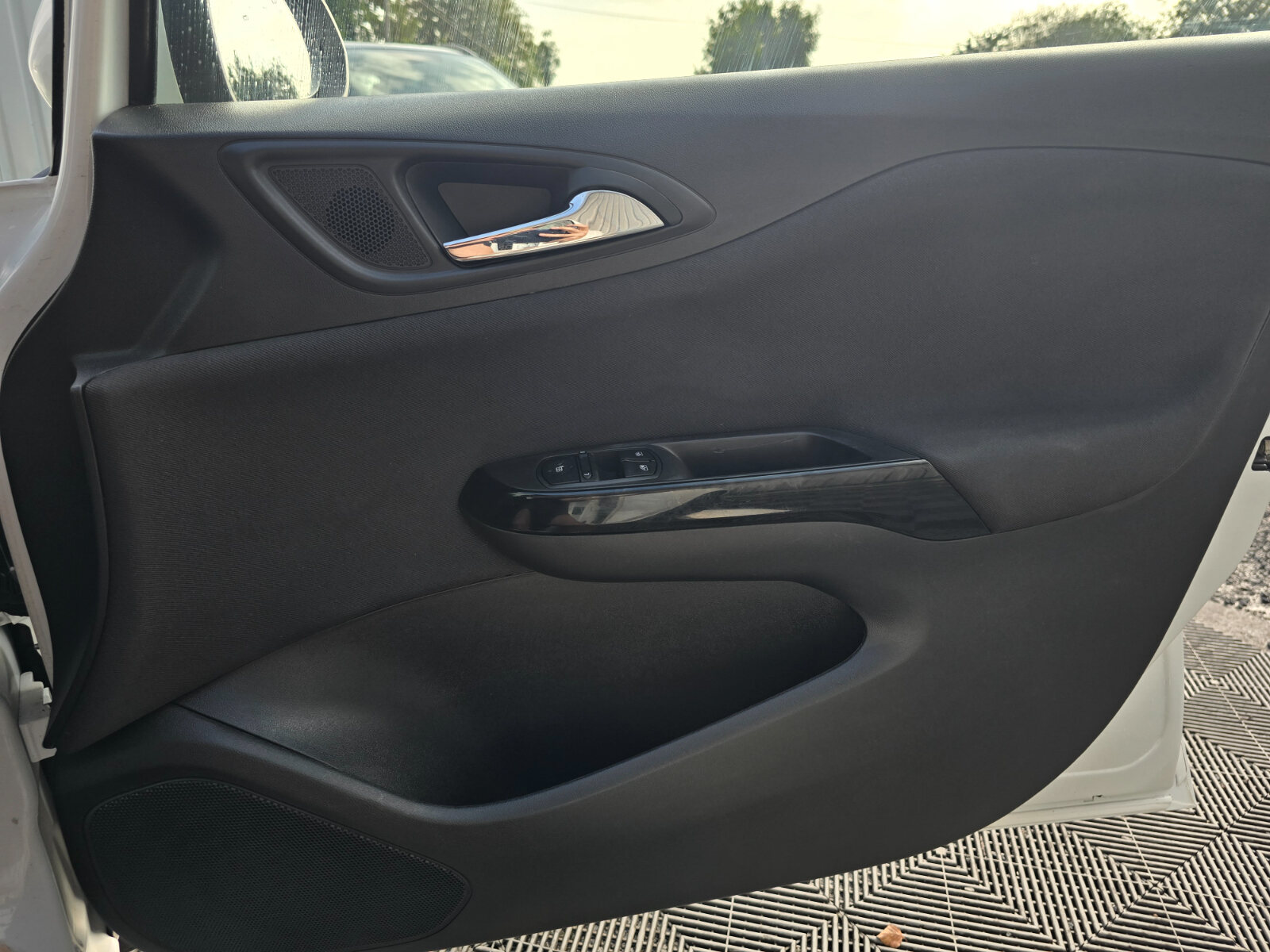 2019 Opel Corsa 1.4 Petrol - Image 17