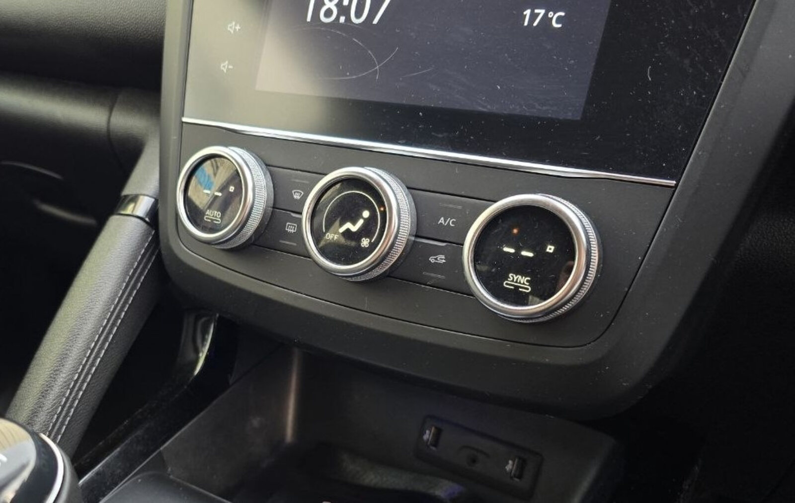 2019 Renault Kadjar 1.5 BLUE dCi Iconic - Image 15