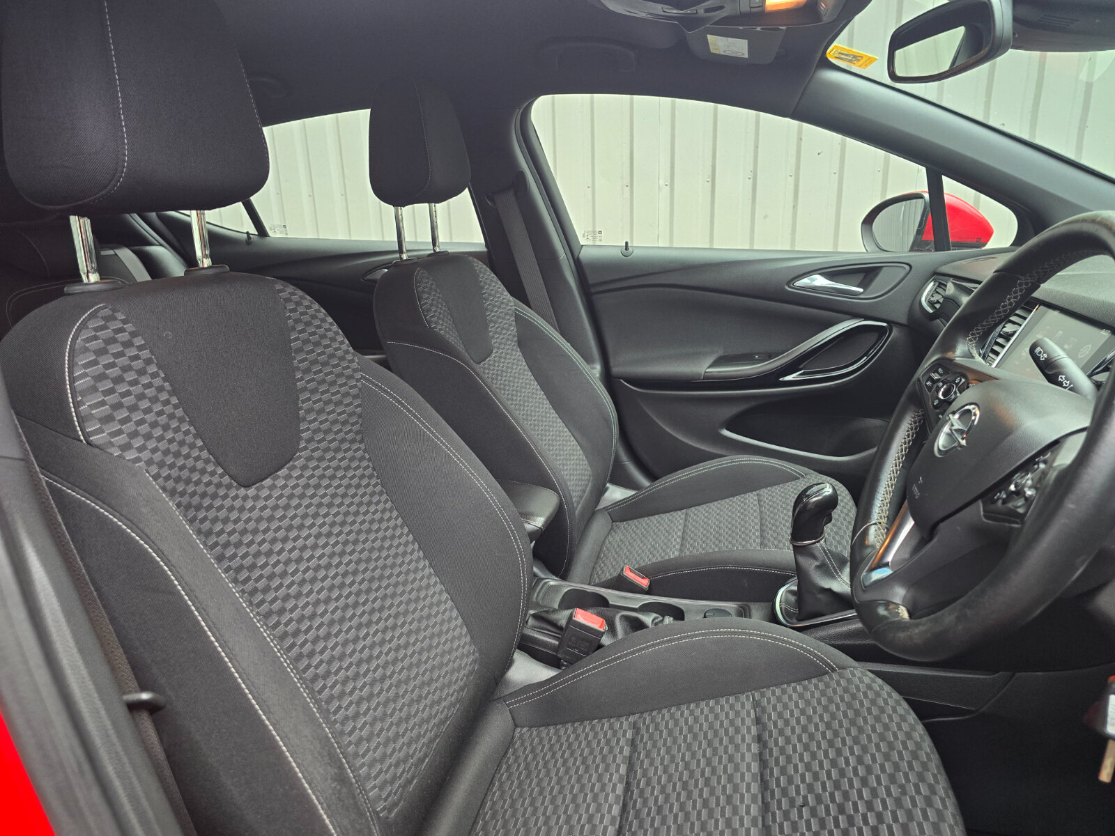 2017 Opel Astra 1.6CDTi Sri - Image 11