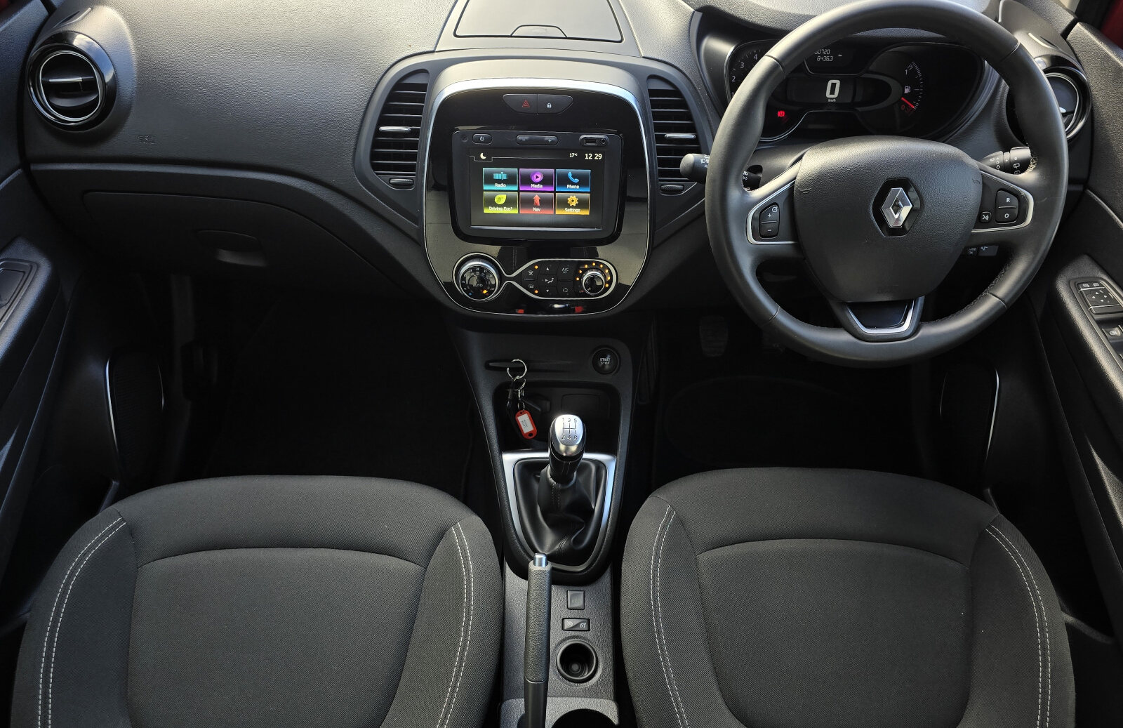 2019 Renault Captur 1.5 dCi ICONIC - Image 7
