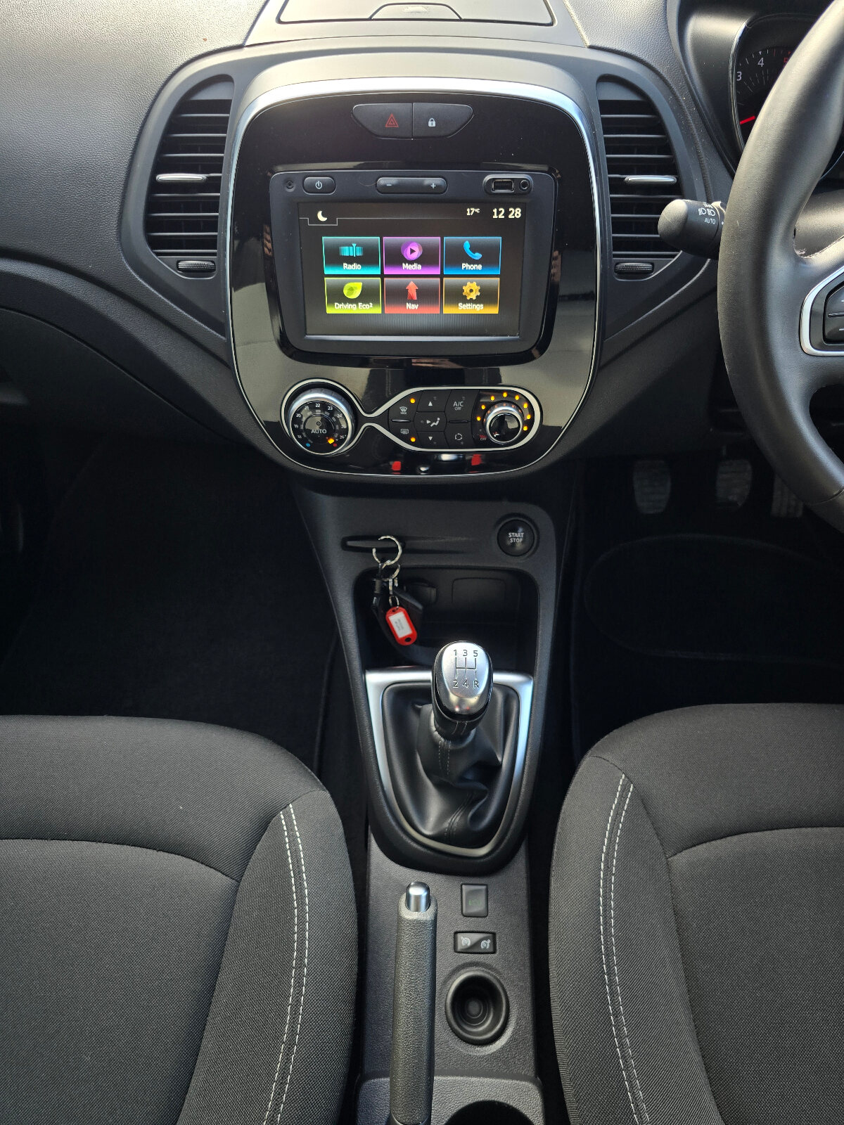 2019 Renault Captur 1.5 dCi ICONIC - Image 10