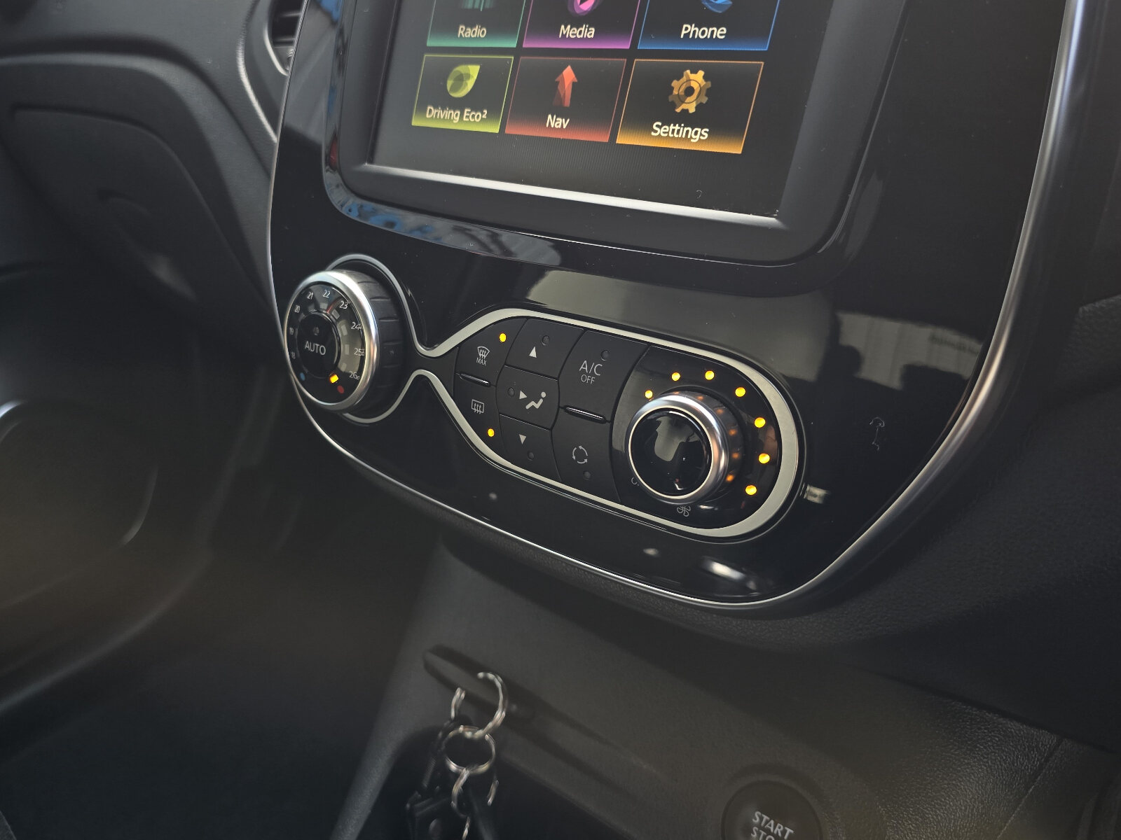 2019 Renault Captur 1.5 dCi ICONIC - Image 12