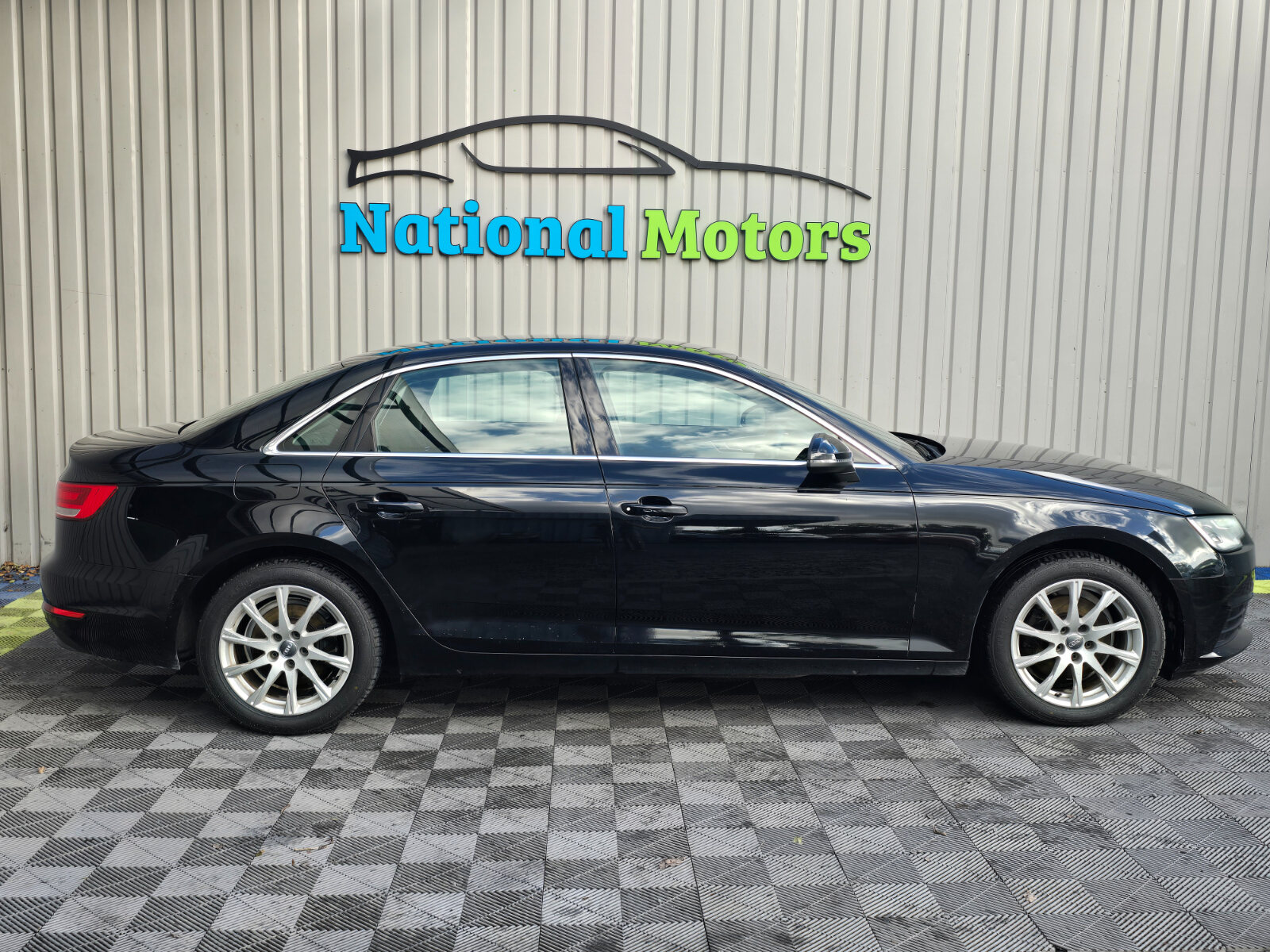 2016 Audi A4 1.4TFSI Attraction - Image 2