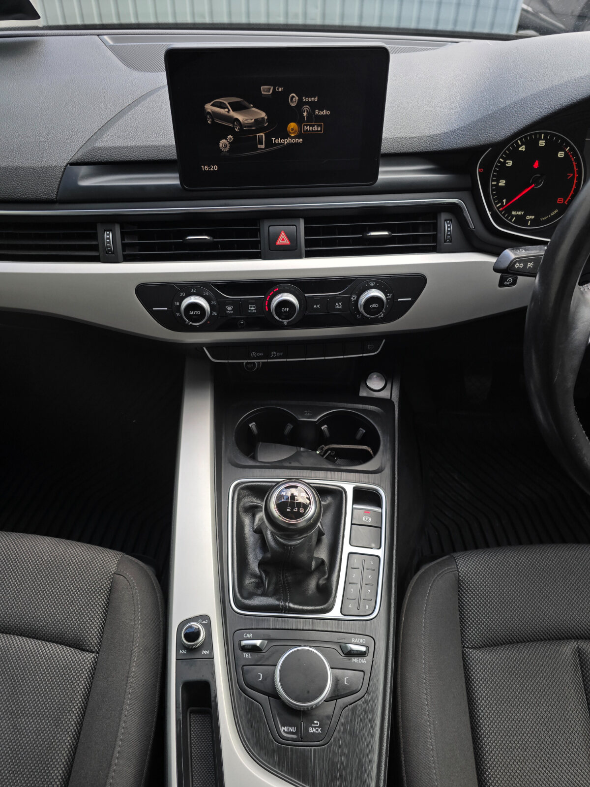 2016 Audi A4 1.4TFSI Attraction - Image 13