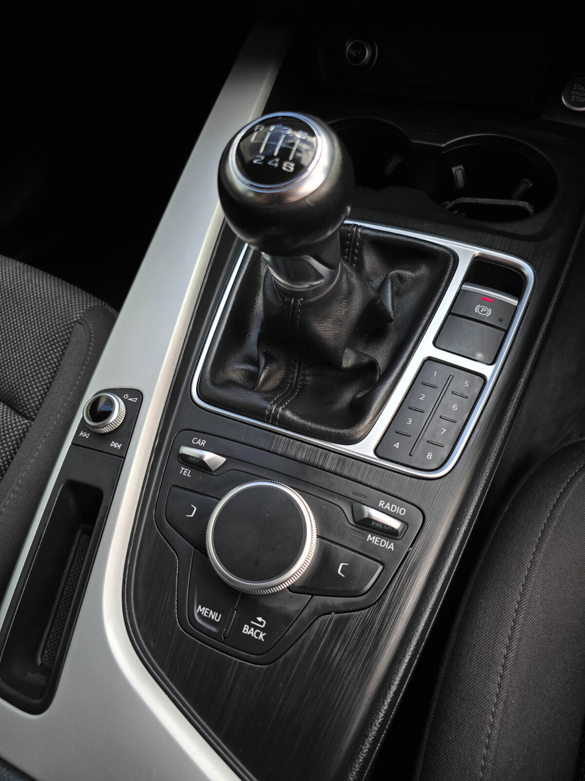 2016 Audi A4 1.4TFSI Attraction - Image 14