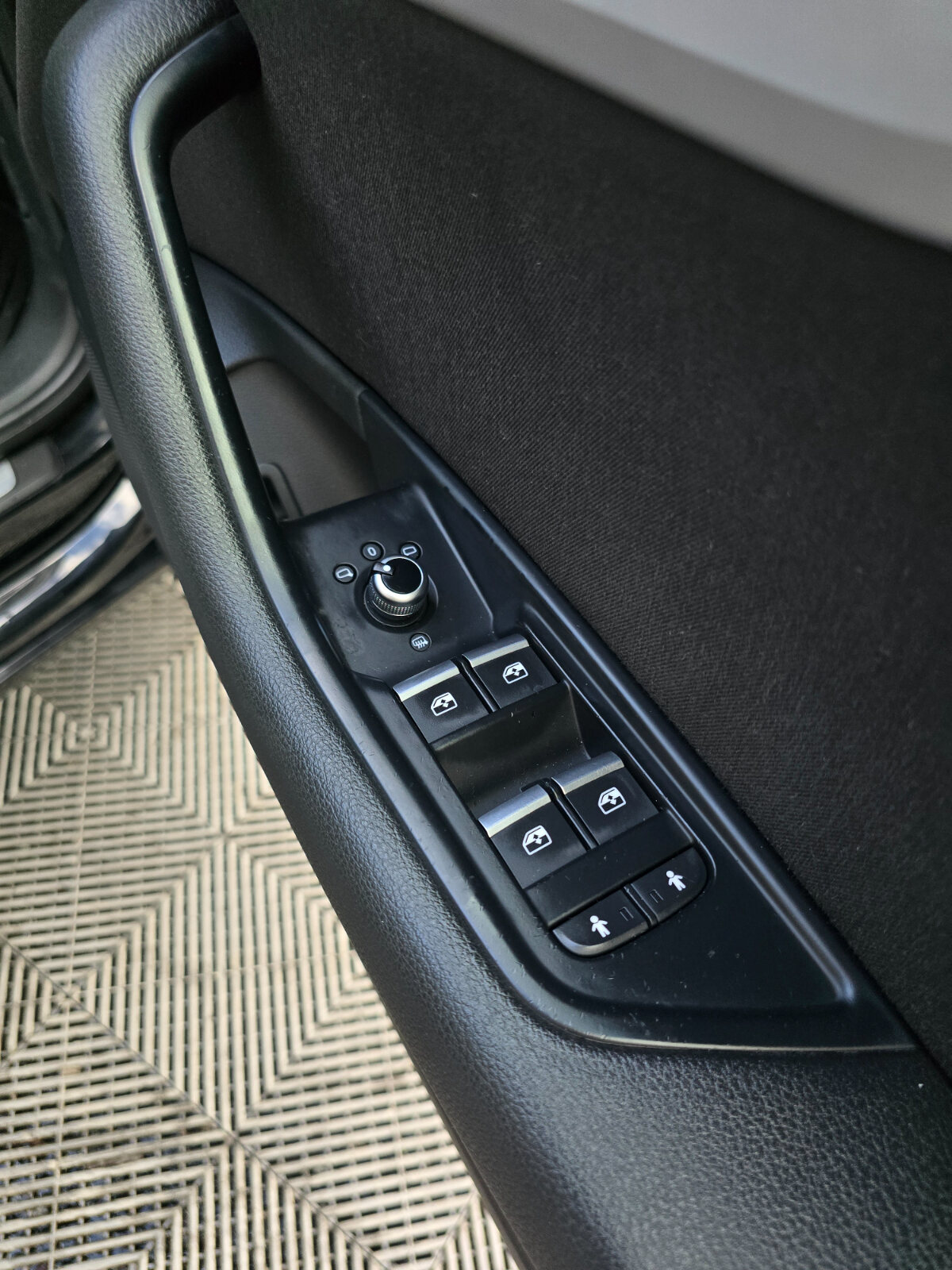 2016 Audi A4 1.4TFSI Attraction - Image 20