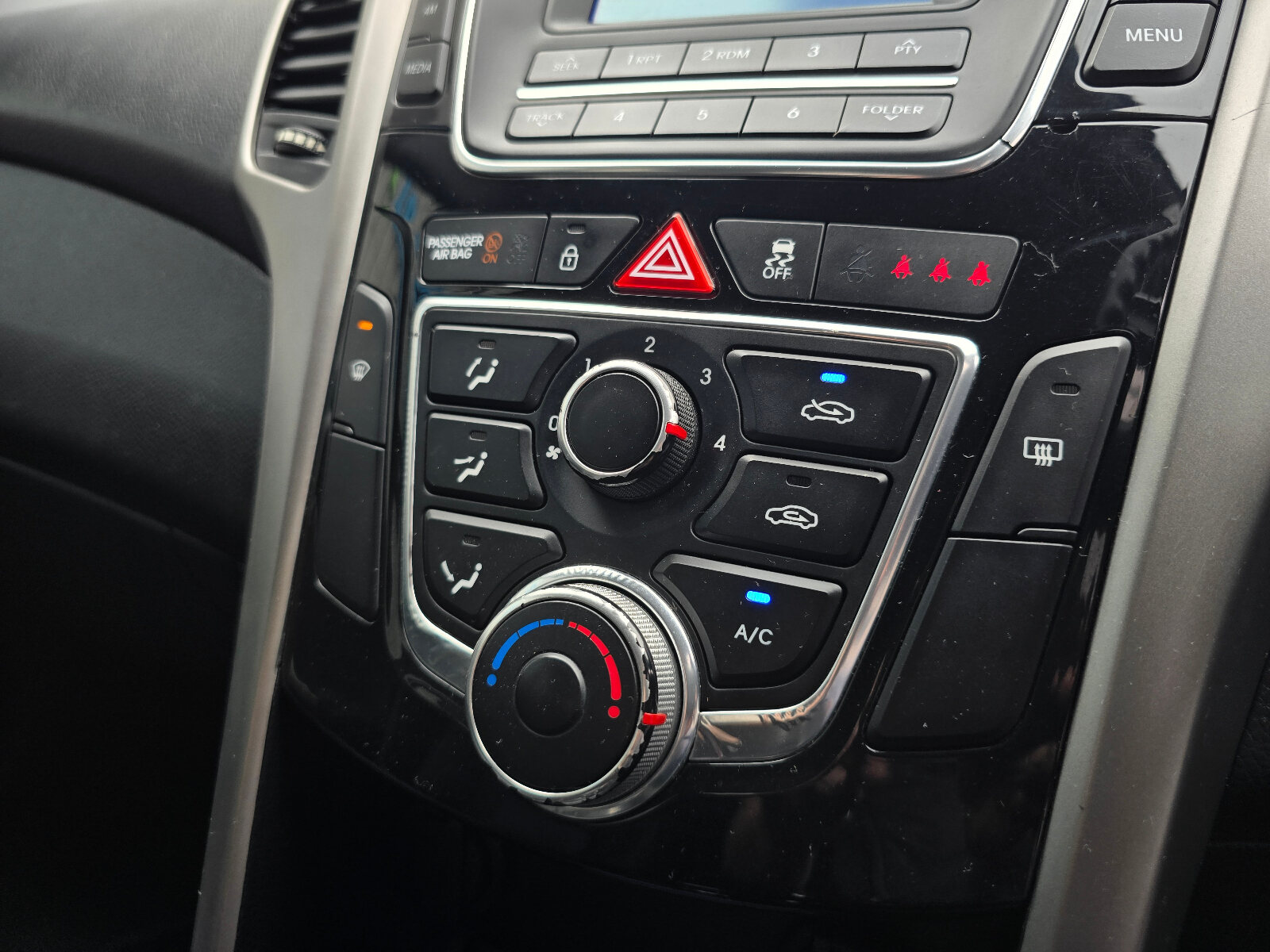 2013 Hyundai i30 1.6 CRDi Classic - Image 15