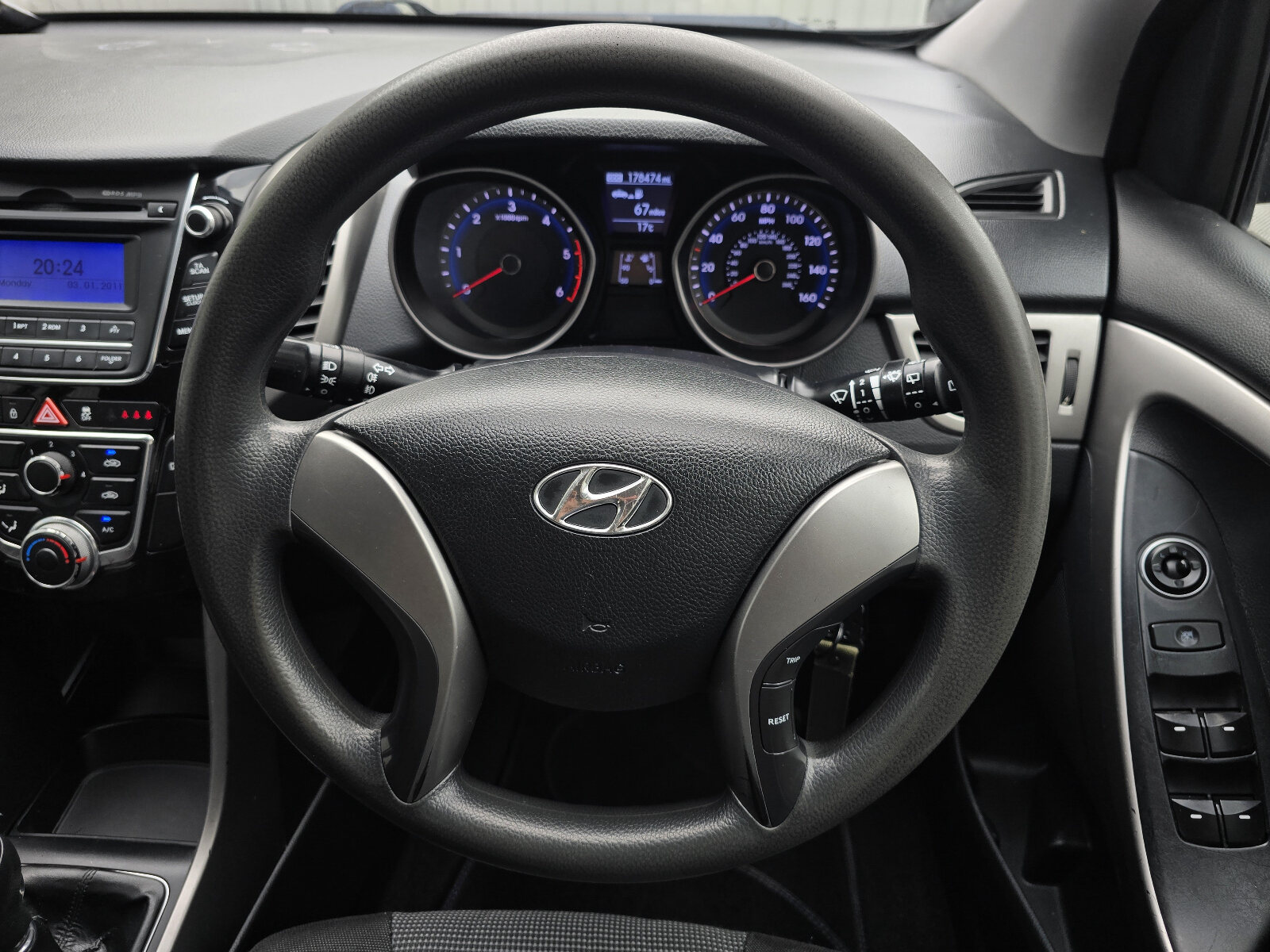2013 Hyundai i30 1.6 CRDi Classic - Image 17