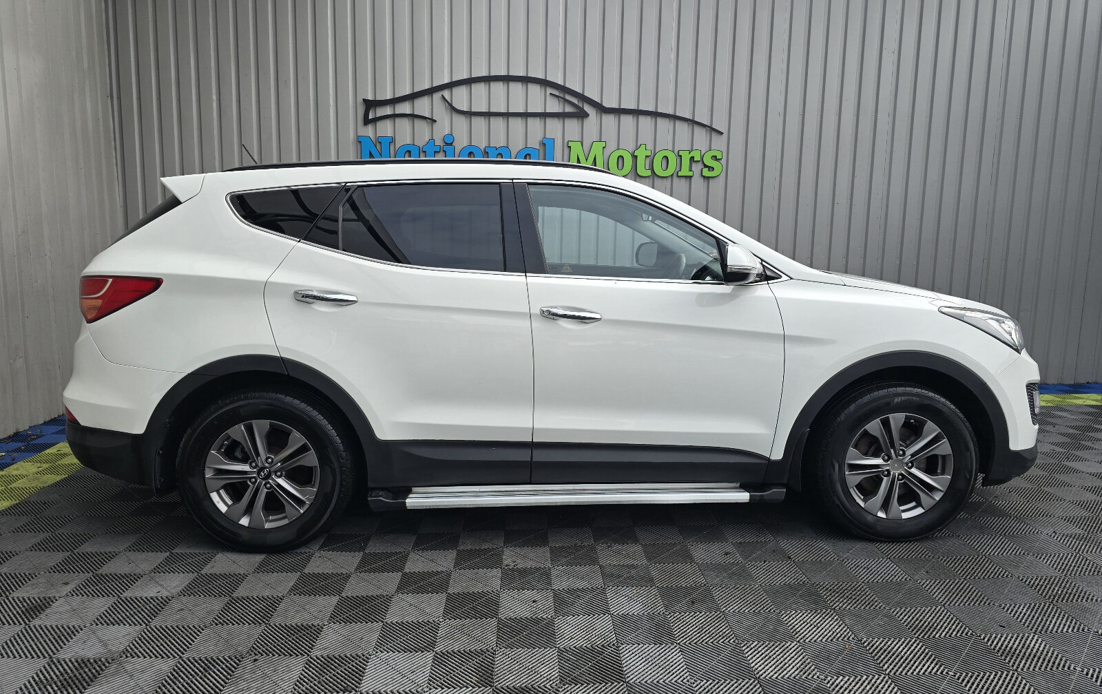 2015 Hyundai Santa Fe 2.2 CRDi Executive - Image 2