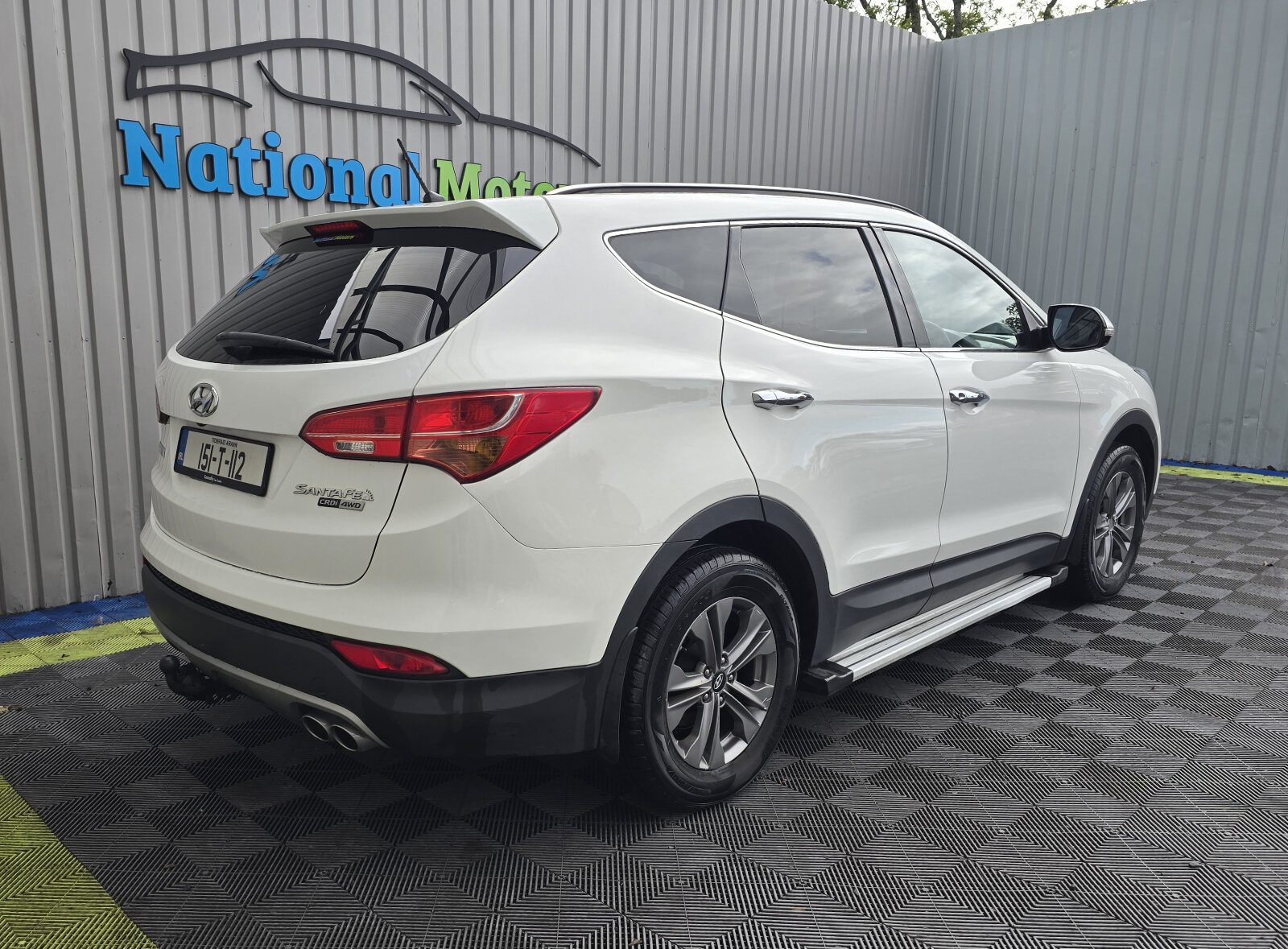 2015 Hyundai Santa Fe 2.2 CRDi Executive - Image 3