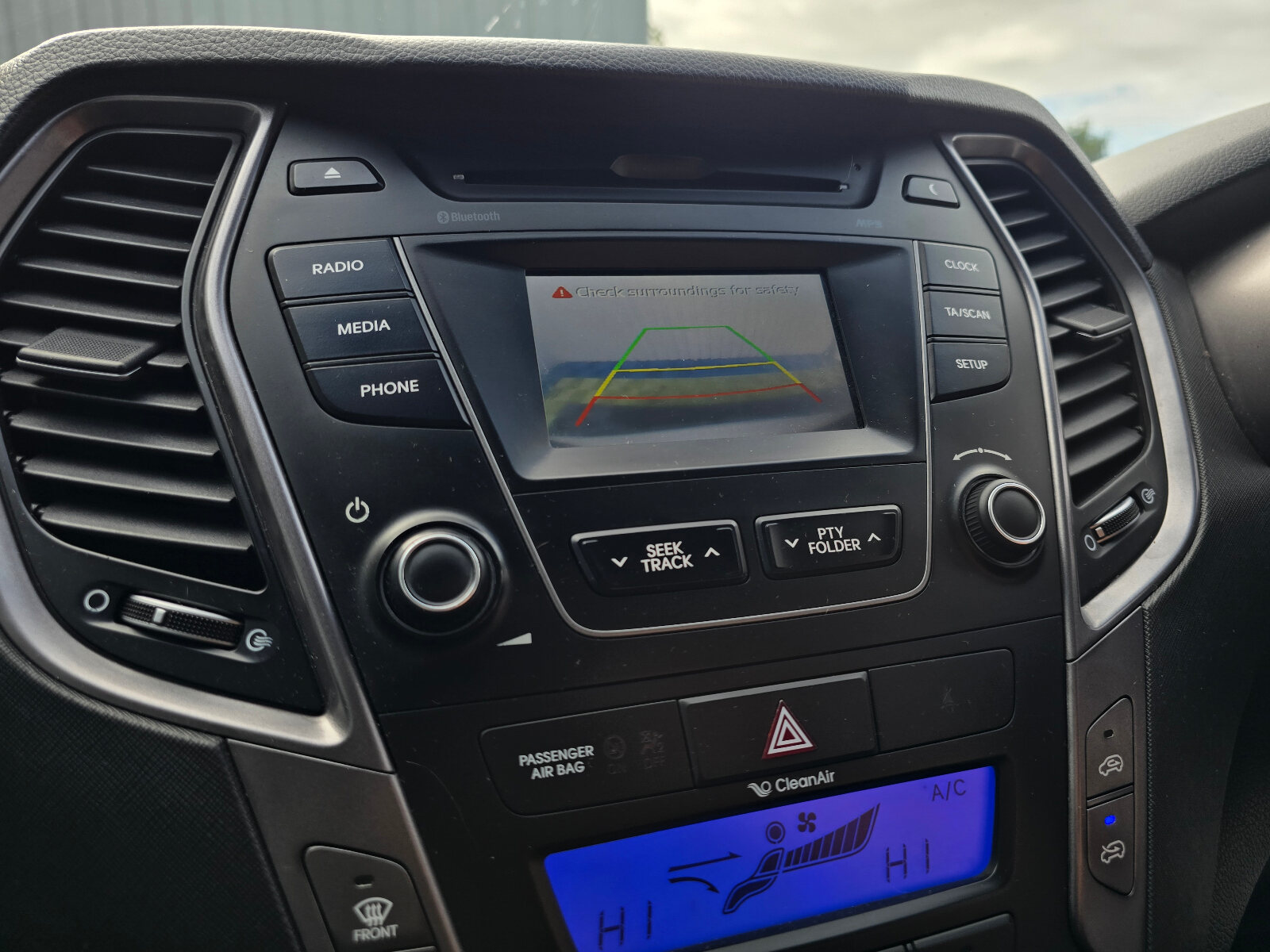 2015 Hyundai Santa Fe 2.2 CRDi Executive - Image 18