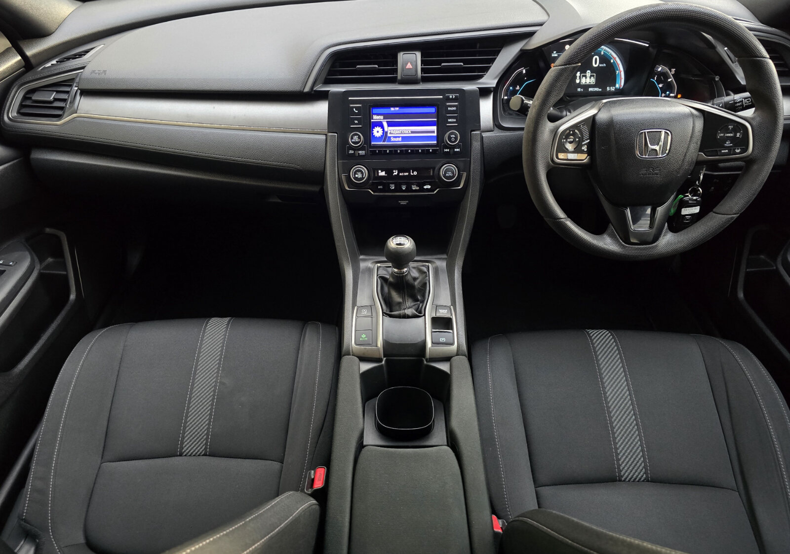 2018 Honda Civic 1.0 i-TECH Smart - Image 10