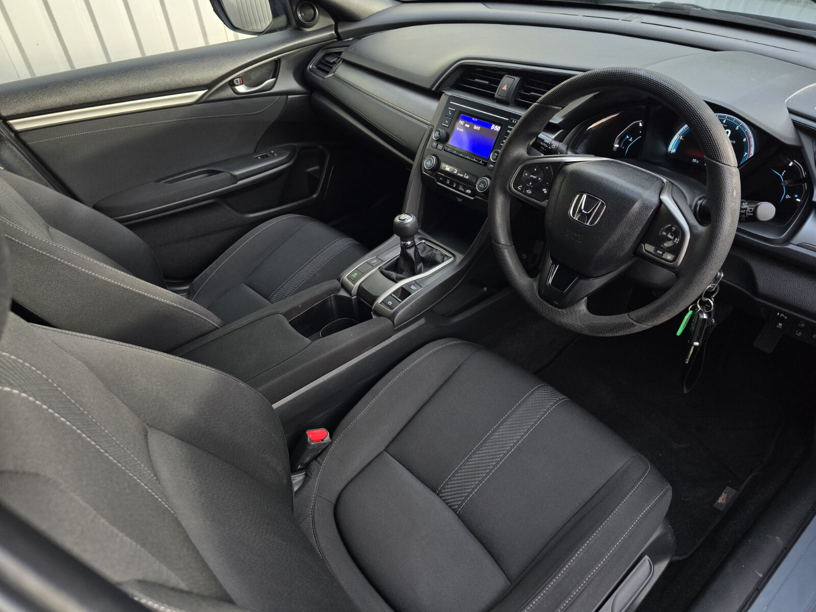2018 Honda Civic 1.0 i-TECH Smart - Image 11