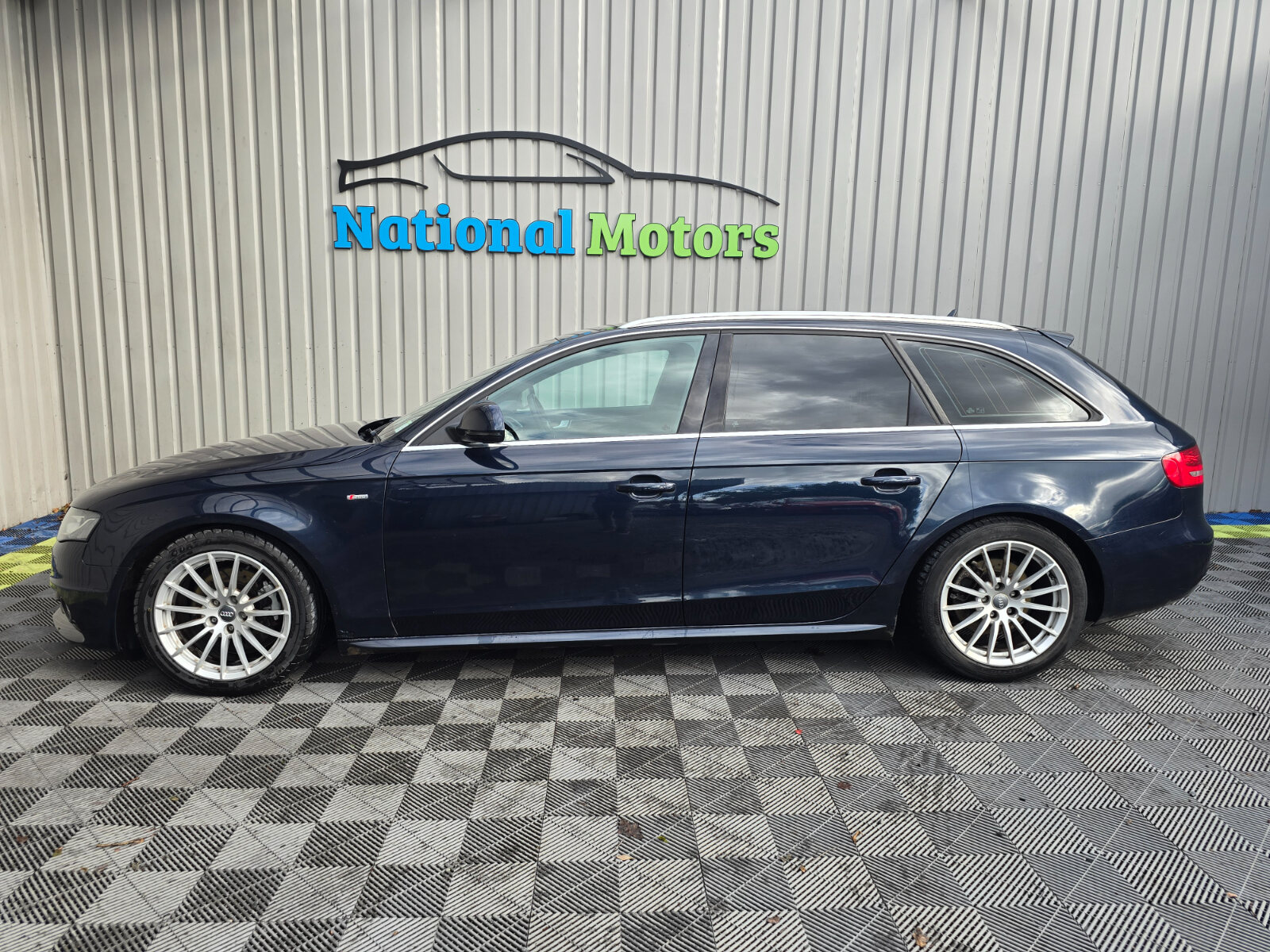 2008 Audi A4 2.0 TDI S LINE - Image 7
