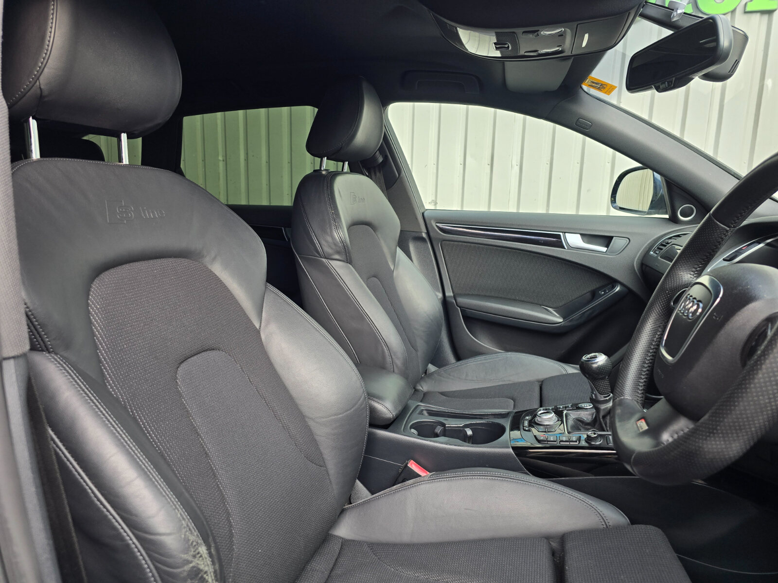 2008 Audi A4 2.0 TDI S LINE - Image 12