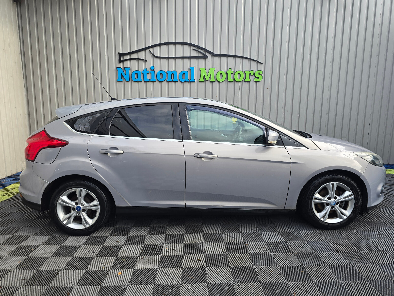 2012 Ford Focus 1.6 TDCI Zetec - Image 2