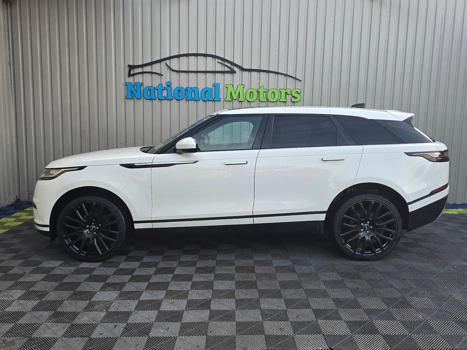 2019 Range Rover Velar 2.0D TD4 180 Standard - Image 7