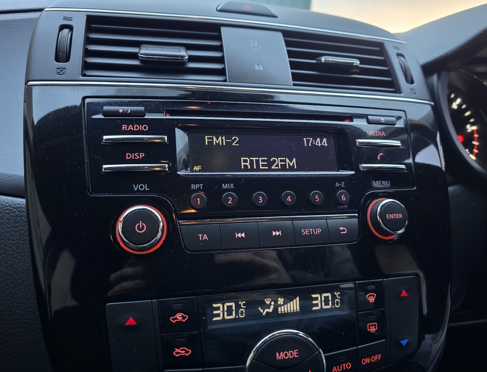 2017 Nissan Pulsar 1.5 DCI SV - Image 17