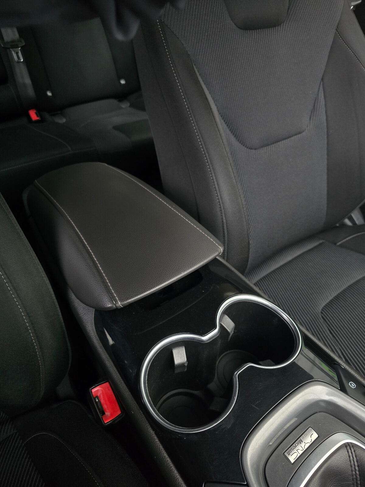2015 Ford Mondeo 2.0TDCi Titanium - Image 14