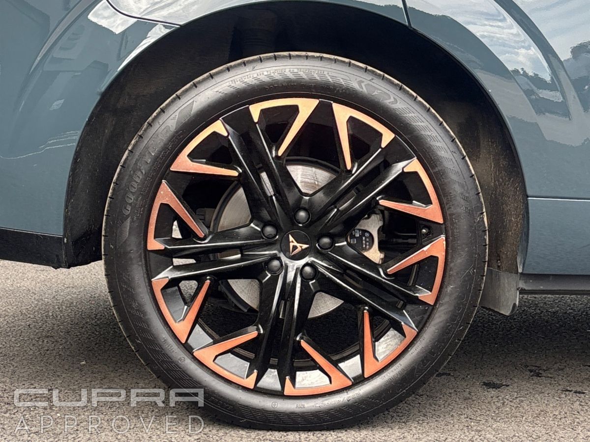 Cupra Terramar ** SALE PRICE ** E-HYBRID 204HP DSG **PURE PERFORMANCE -- EDGE PACK -- 20" HADRON COPPER ALLOYS**