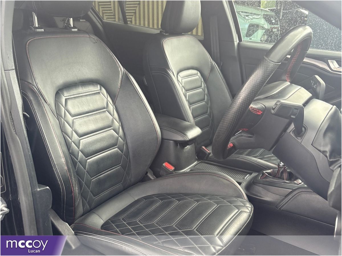 Ford Focus ** SALE PRICE ** FOCUS ST-LINE VIGNALE 1.0 ECOBOOST**LEATHER INTERIOR**FORD WARRANTY**