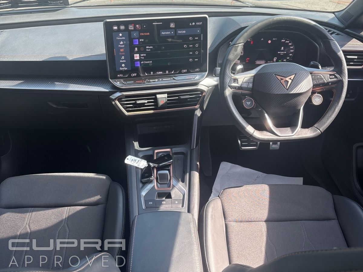 Cupra Leon ** SALE PRICE *** CUPRA LEON 2.0TDI 150hp DSG *** LOW RATE FINANCE *** FREE SERVICE PLAN ***