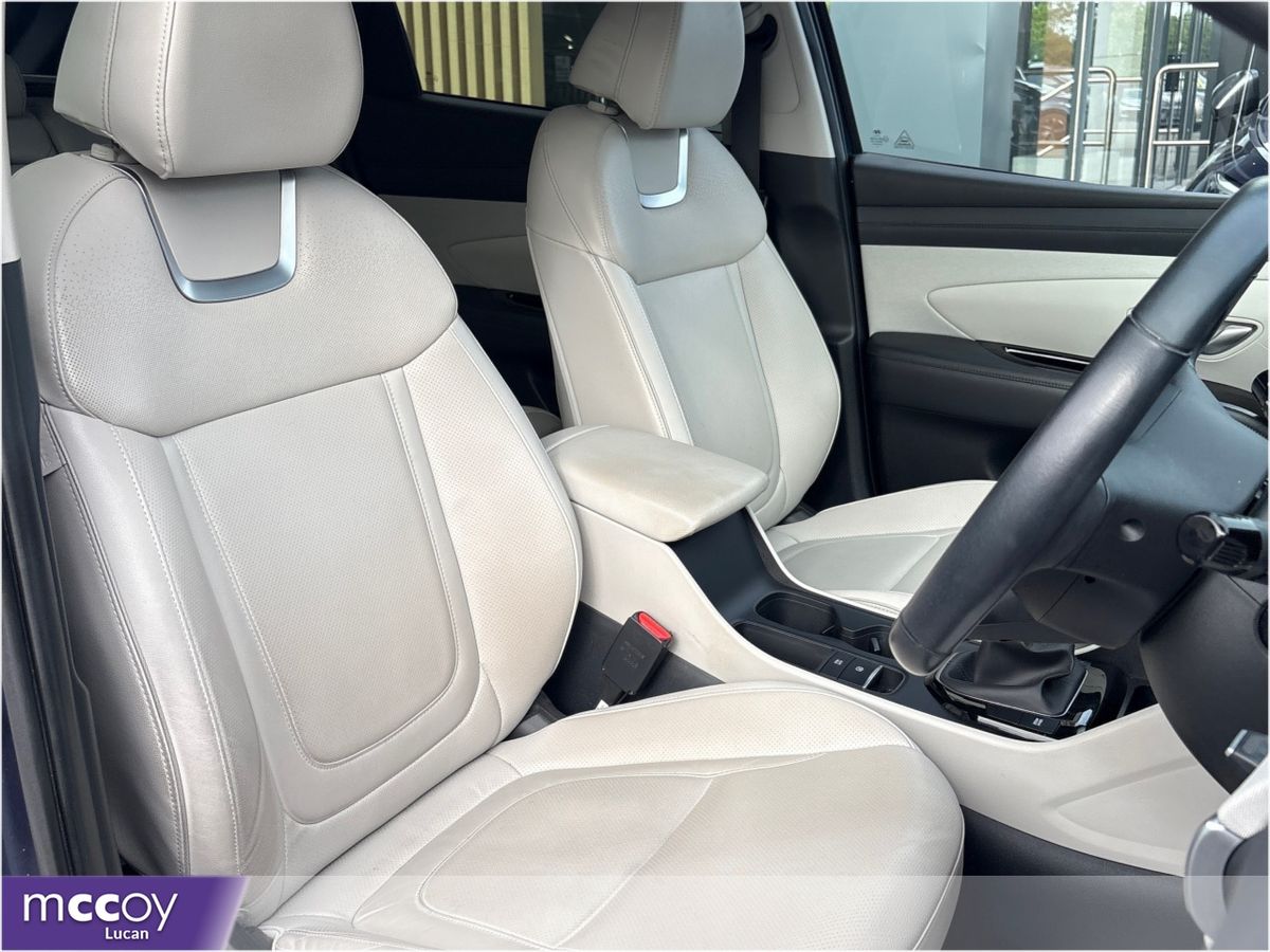 Hyundai Tucson *** JUST ARRIVED *** HIGH SPEC TUSCON EXECUTIVE *** LOW RATE FINANCE *** HYUNDAI WARRANTY ***