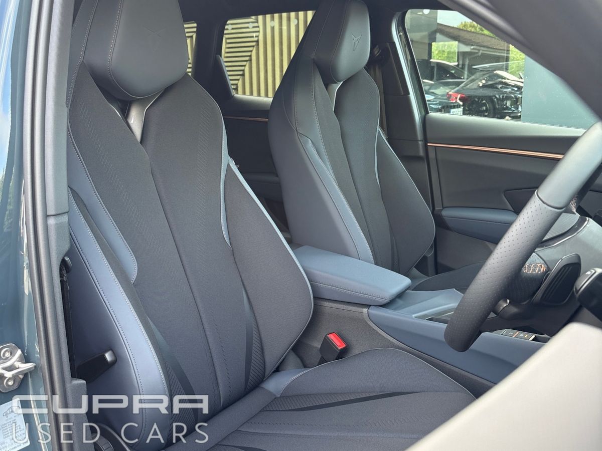 Cupra Terramar **AVAILABLE NOW ** 262 TERRAMAR V2 1.5 TSI eHYBRID 204hp (150 kW) DSG**DELIVERY MILEAGE -- FOC SERVICE PLAN -- HIGH SPEC -- 5 YEAR WARRANTY**