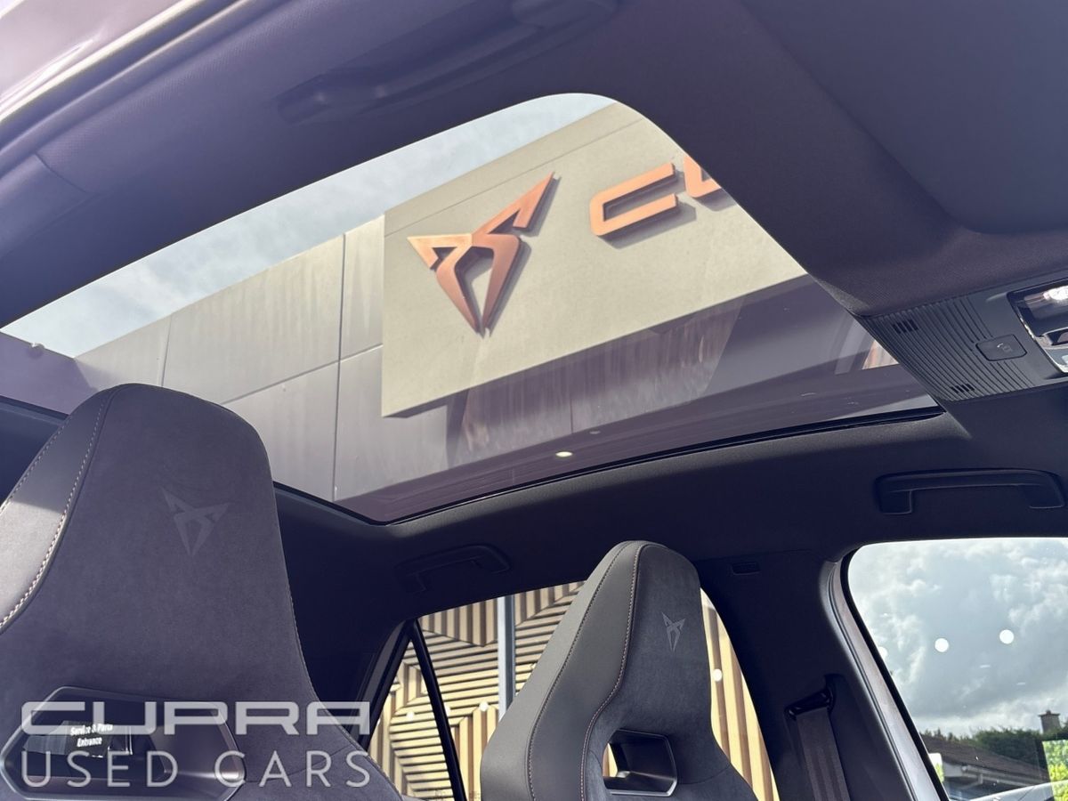 Cupra Born **NOW AVAILABLE** NEW MODEL BORN URBAN 58KWH V2 ** PAN SUNROOF - DYNAMIC DESIGN PACK -  19" STORM ALLOYS Black & Copper**