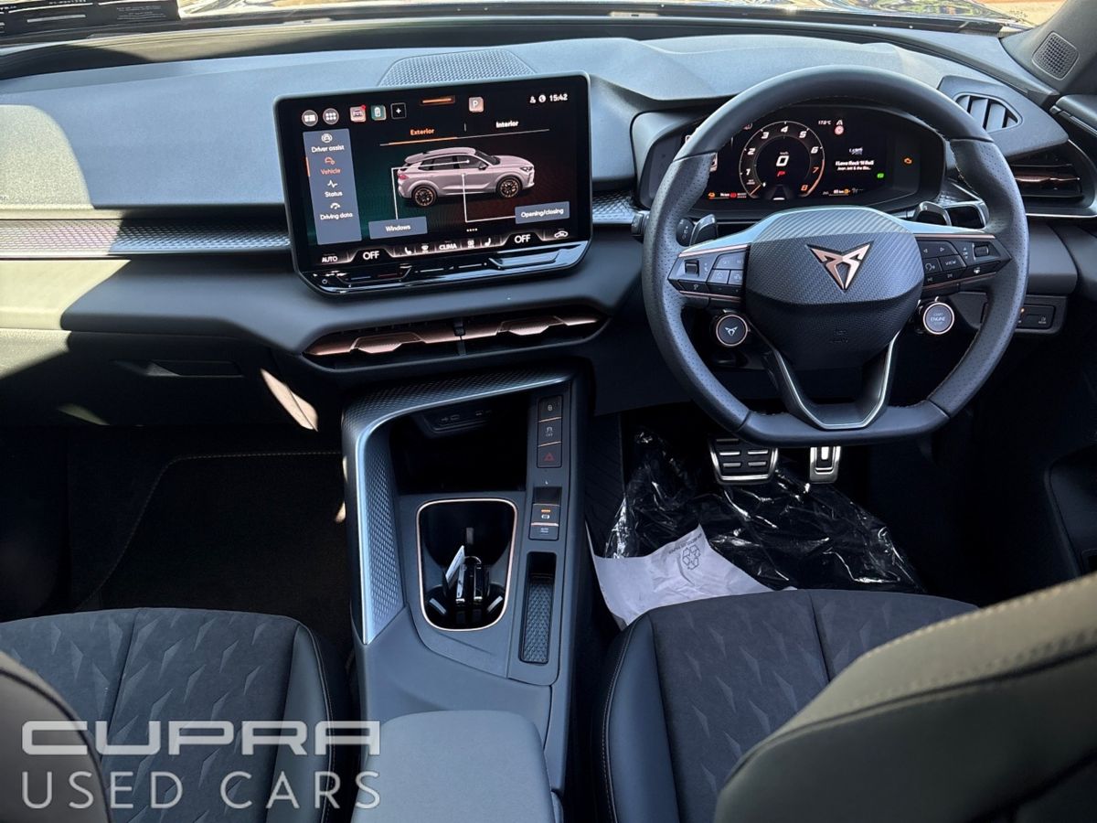Cupra Terramar ** TERRAMAR VZ EHYBRID 272HP DSG 5DR **DELIVERY MILEAGE -- 20" VORTEX ALLOYS COPPER -- 5 YEAR WARRANTY -- FOC SERVICE PLAN**