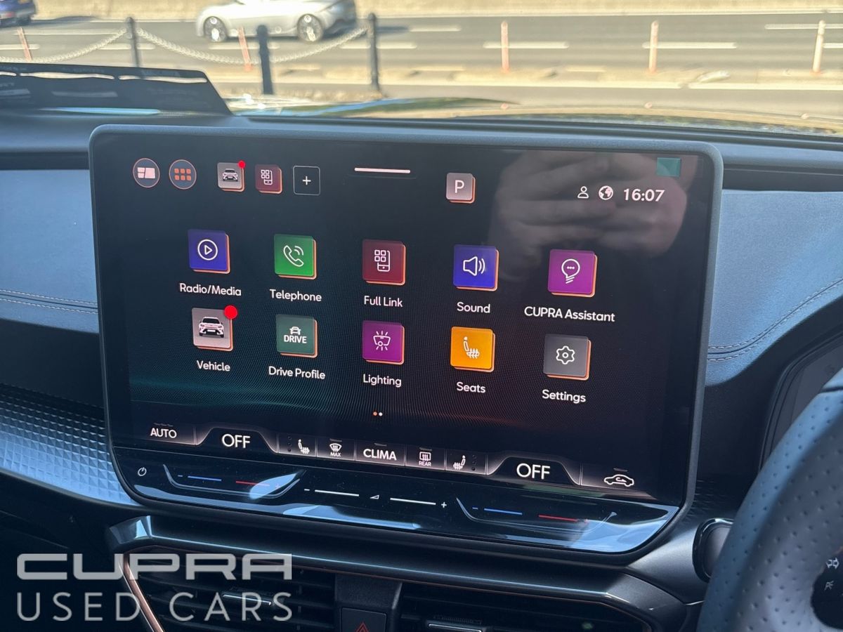 Cupra Formentor **262 SALE ** FORMENTOR V2 1.5ETSI 150HP DSG 5DR AUTO **DELIVERY MILEAGE -- 5 YEAR WARRANTY -- 19" "SANDSTORM COPPER" ALLOYS -- FOC SERVICE PLAN**