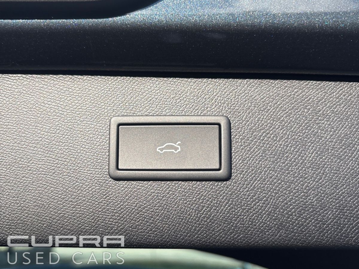 Cupra Formentor **262 SALE ** FORMENTOR V2 1.5ETSI 150HP DSG 5DR AUTO **DELIVERY MILEAGE -- 5 YEAR WARRANTY -- 19" "SANDSTORM COPPER" ALLOYS -- FOC SERVICE PLAN**