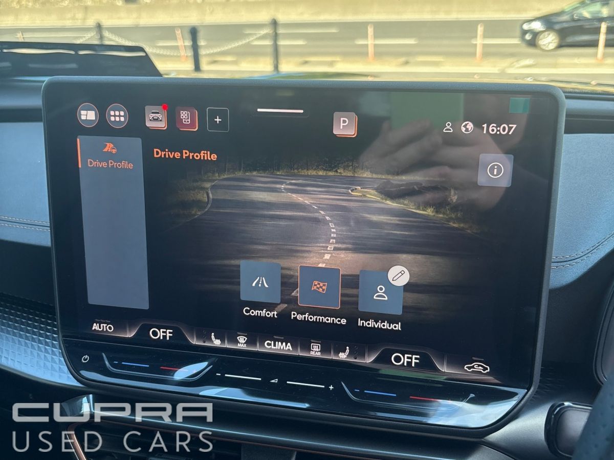 Cupra Formentor **262 SALE ** FORMENTOR V2 1.5ETSI 150HP DSG 5DR AUTO **DELIVERY MILEAGE -- 5 YEAR WARRANTY -- 19" "SANDSTORM COPPER" ALLOYS -- FOC SERVICE PLAN**