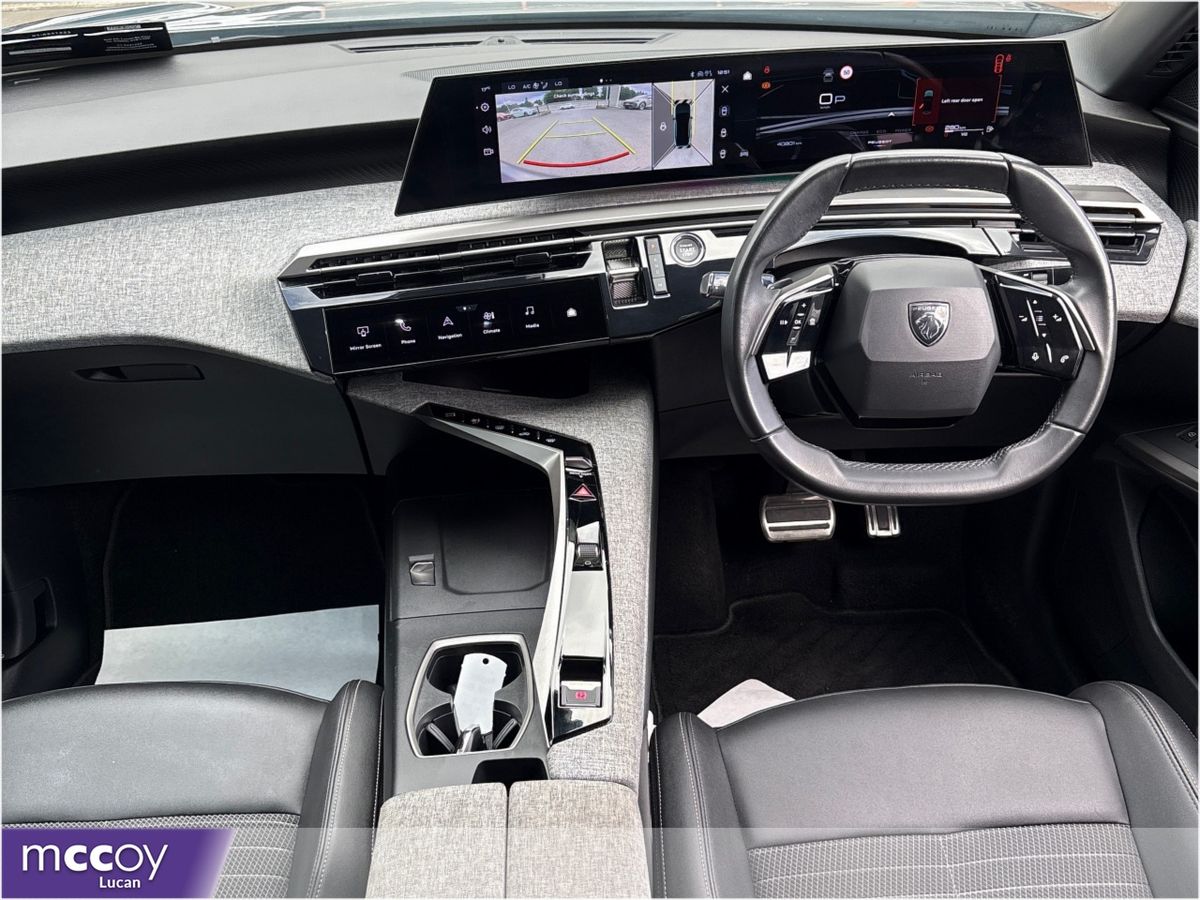 Peugeot 3008 **JUST ARRIVED** ALLURE 1.2 AUTO PETROL **PEUGEOT WARRANTY**FINANCE AVAILABLE**