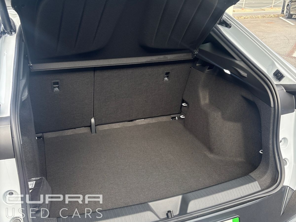 Cupra Tavascan **BRAND NEW CAR** TAVASCAN ENDURANCE 4 286HP 77KwH AUTOMATIC **DELIVERY MILEAGE -- FOC SERVICE PLAN**