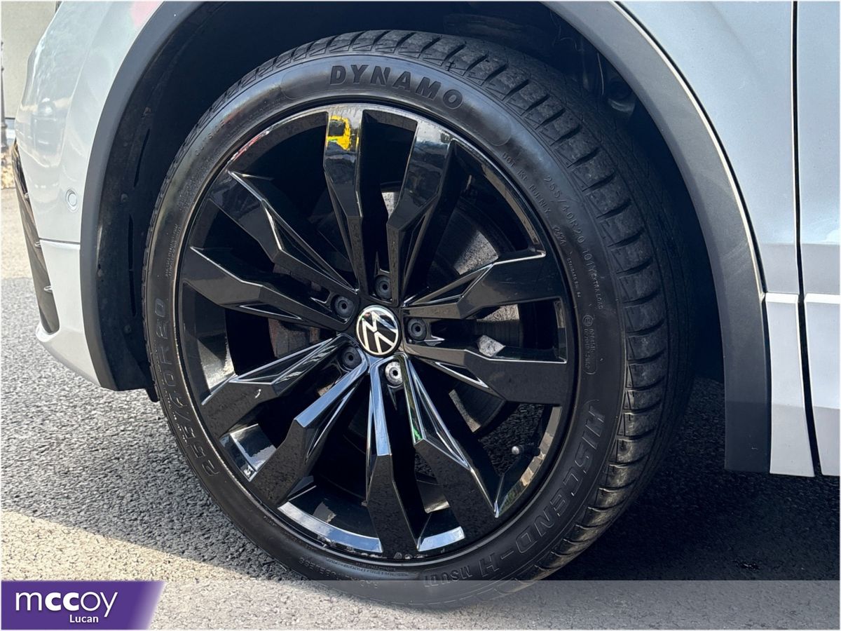 Volkswagen Tiguan **JUST ARRIVED**241 REG**BLACK EDITION PHEV 245BHP**SUNROOF**FINANCE AVAILABLE**