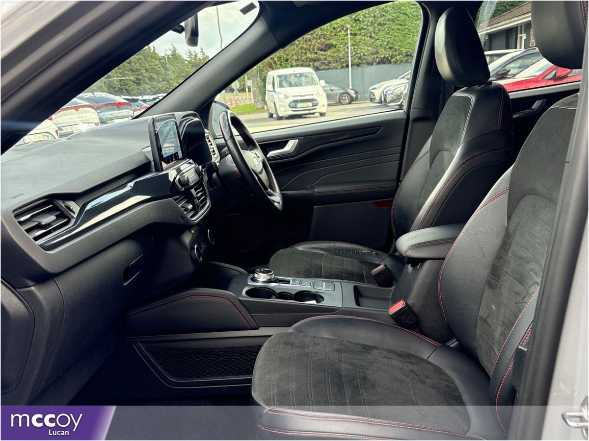 Ford Kuga **JUST ARRIVED**ST-LINE X PHEV 2.5 AUTO**HIGH SPEC**12 MONTH WARRANTY**